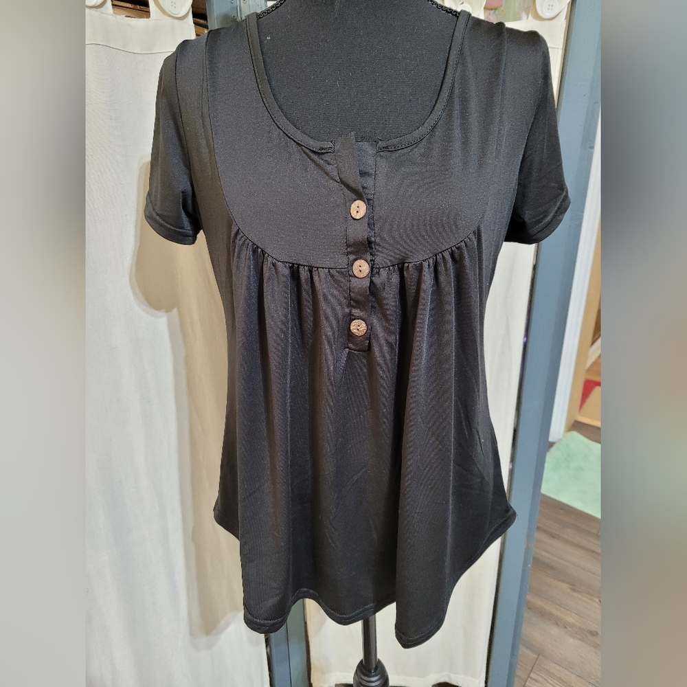 (4083) No source name,Size L,Black  Top,Blouse